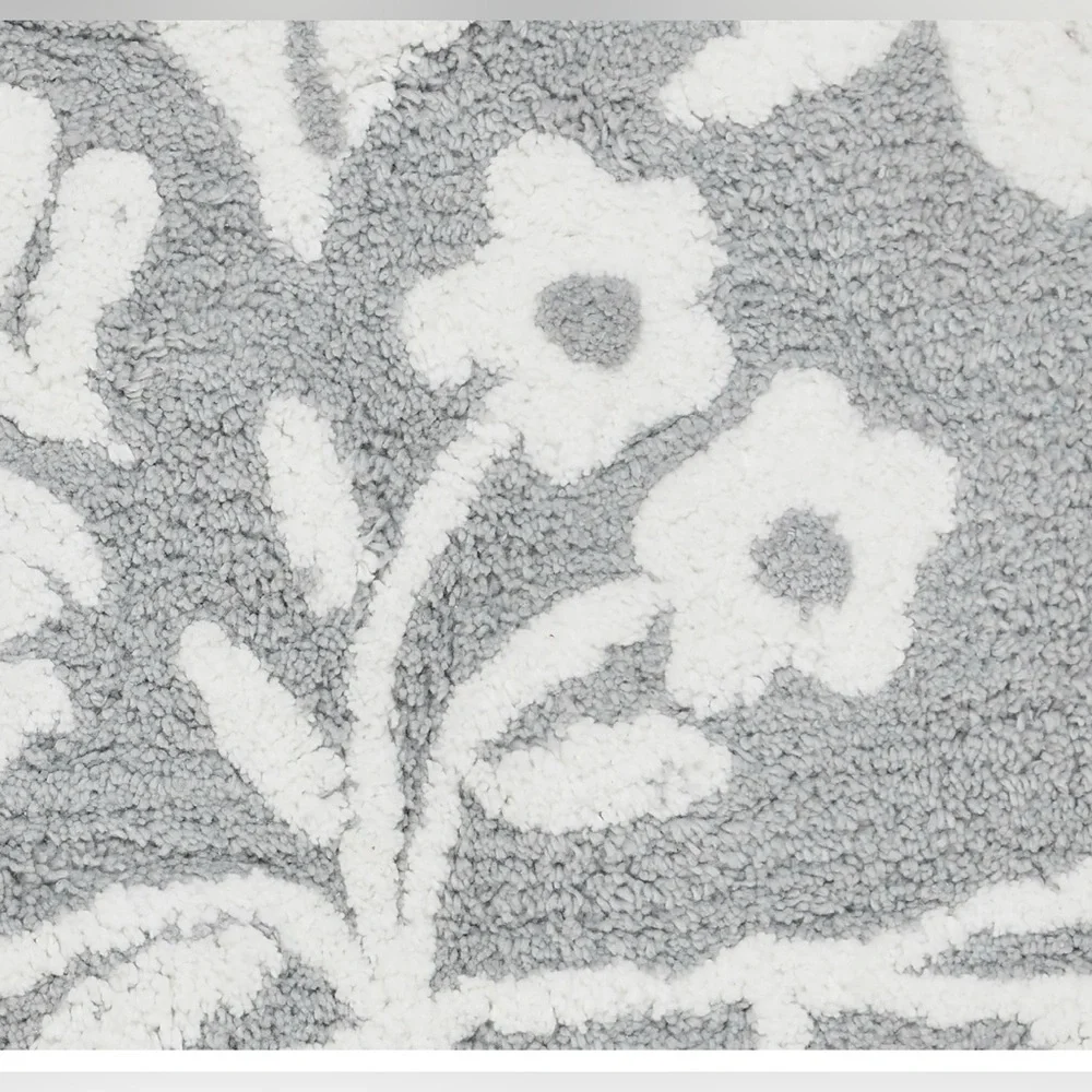 The Pioneer Woman Mazie Two-Color Floral Crochet Cotton Bath Rug, 20